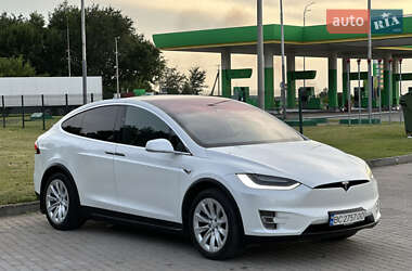 Внедорожник / Кроссовер Tesla Model X 2018 в 