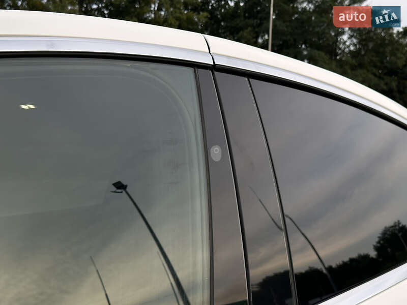 Внедорожник / Кроссовер Tesla Model X 2018 в Радивилове