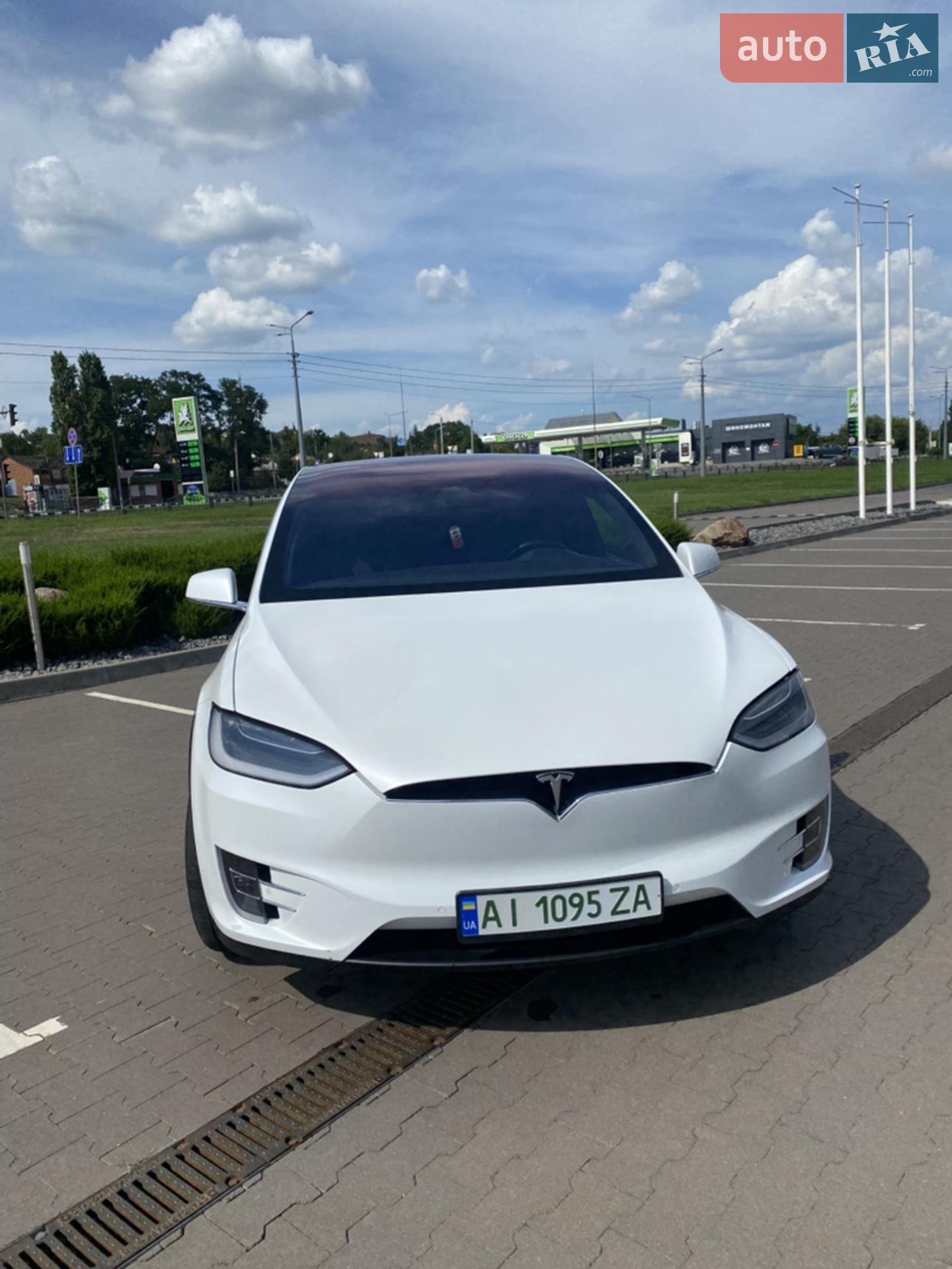 2017 Tesla Model X - мініатюра 3