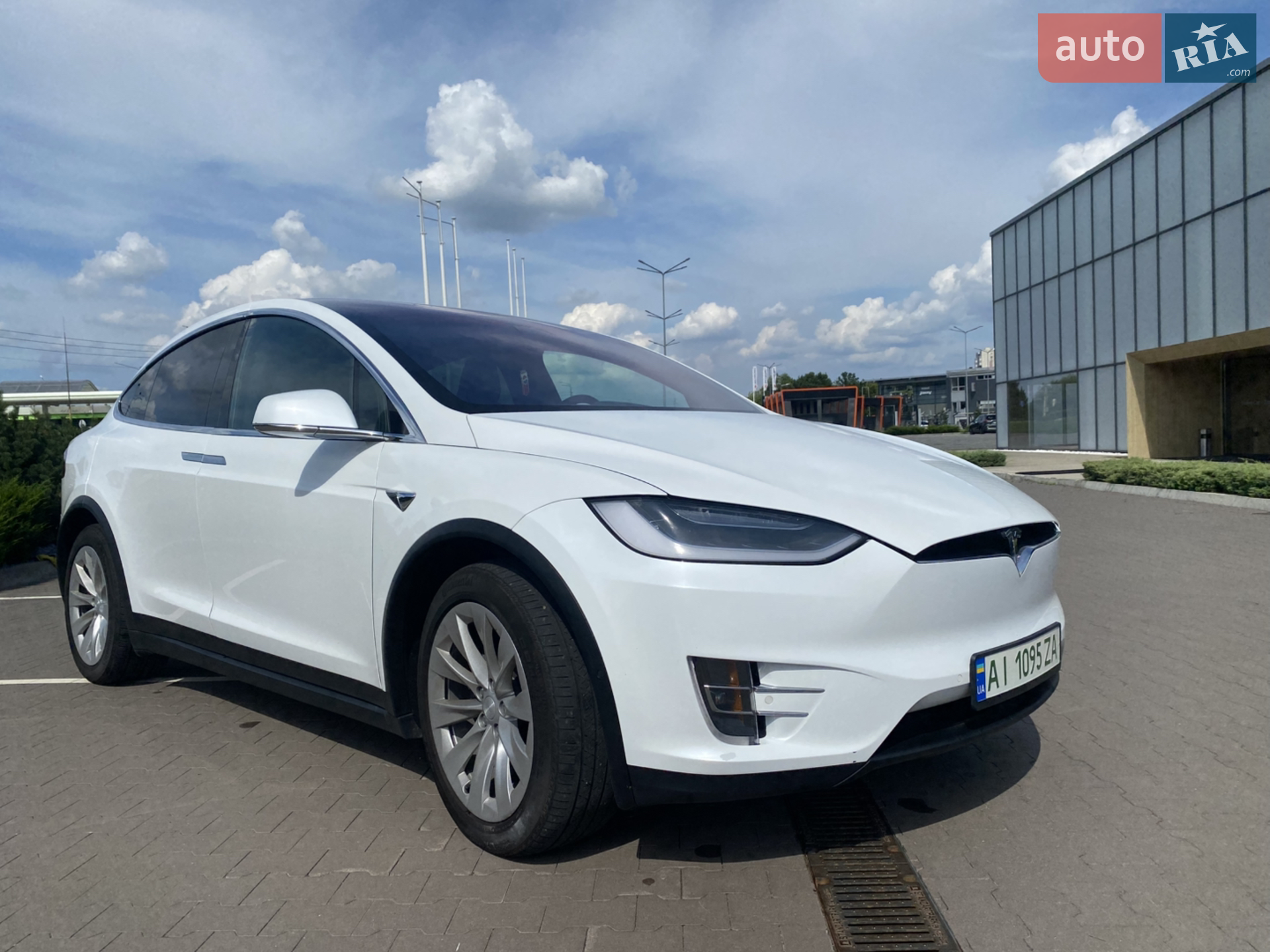 2017 Tesla Model X - мініатюра 33