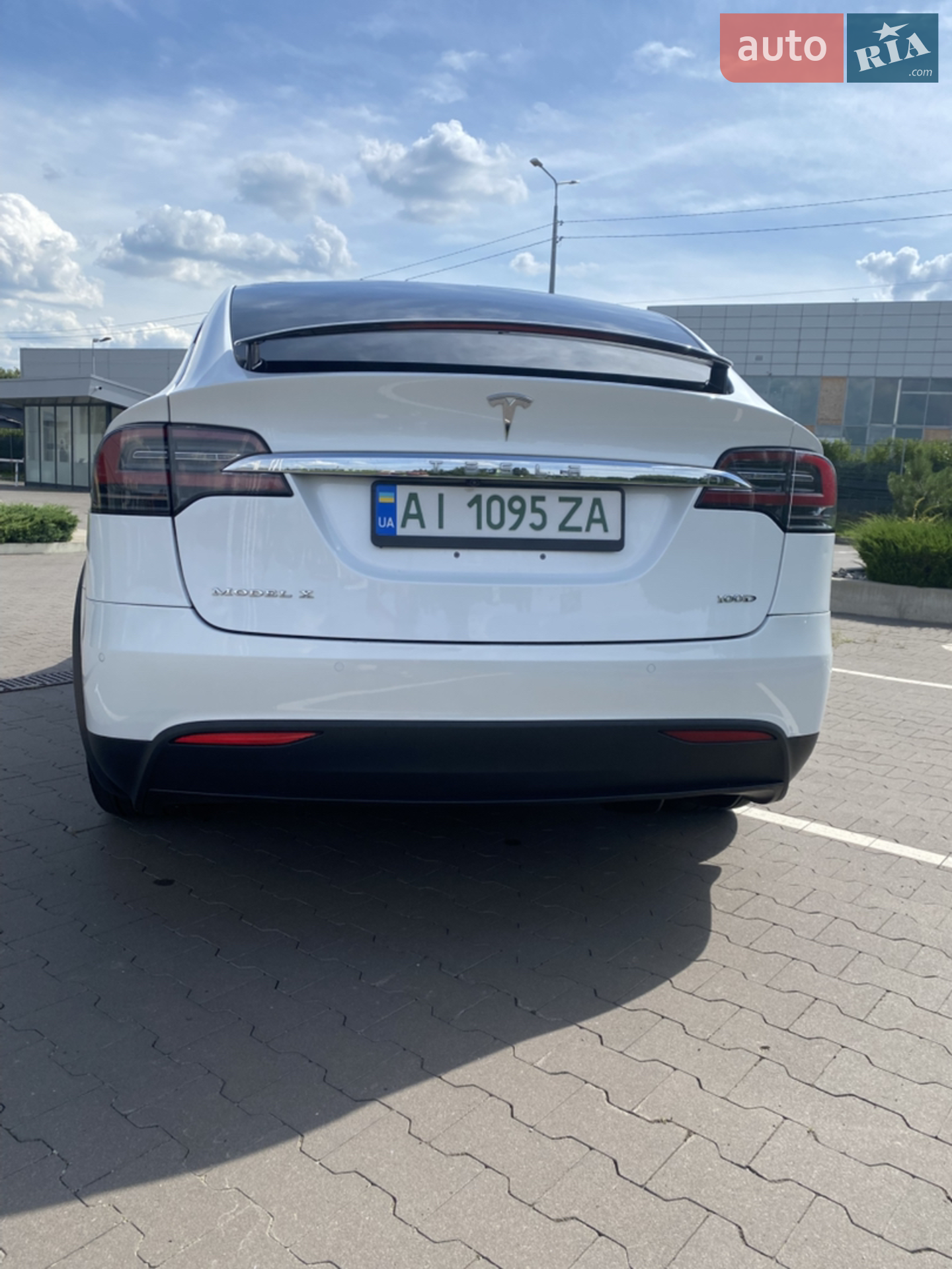 2017 Tesla Model X - мініатюра 37
