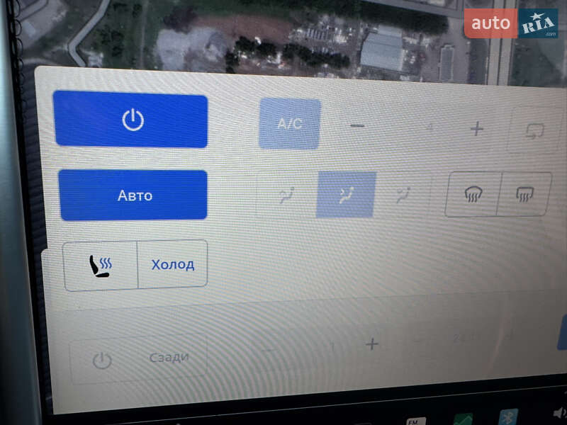Позашляховик / Кросовер Tesla Model X 2016 в Дніпрі