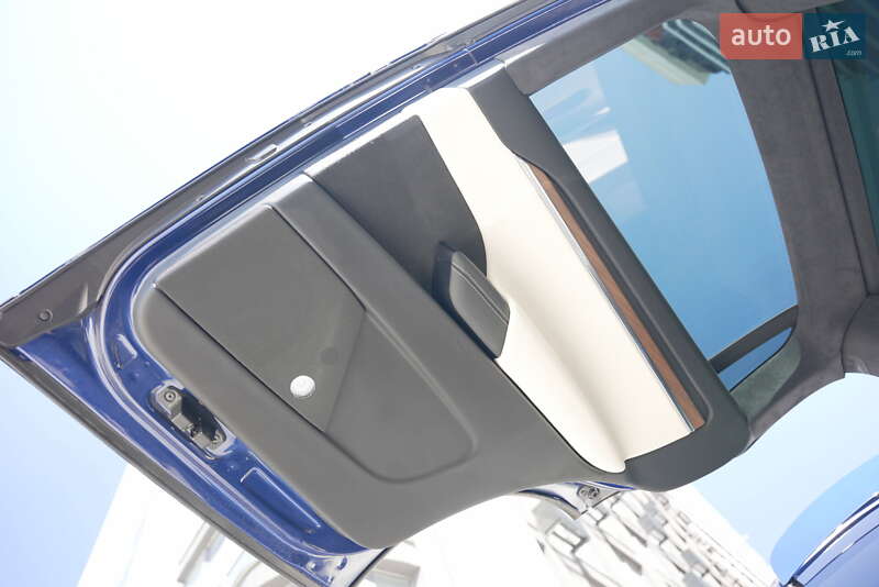 Позашляховик / Кросовер Tesla Model X 2023 в Києві фото 21 Позашляховик / Кросовер Tesla Model X 2023 в Києві