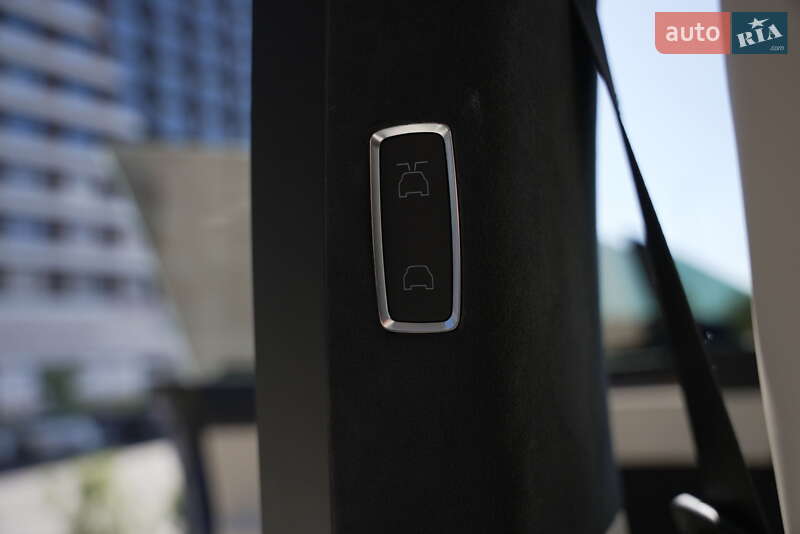 Позашляховик / Кросовер Tesla Model X 2023 в Києві фото 24 Позашляховик / Кросовер Tesla Model X 2023 в Києві
