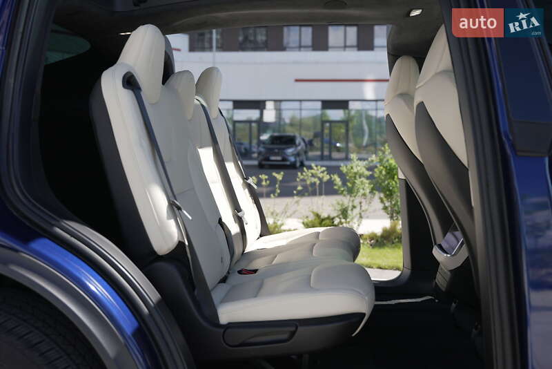 Позашляховик / Кросовер Tesla Model X 2023 в Києві фото 33 Позашляховик / Кросовер Tesla Model X 2023 в Києві
