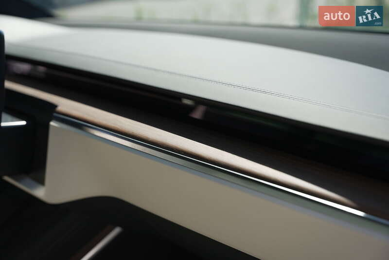 Позашляховик / Кросовер Tesla Model X 2023 в Києві фото 42 Позашляховик / Кросовер Tesla Model X 2023 в Києві