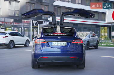 Внедорожник / Кроссовер Tesla Model X 2023 в 