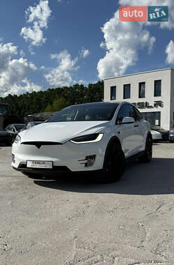 Позашляховик / Кросовер Tesla Model X 2018 в Вінниці