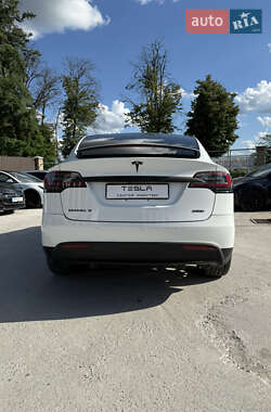Внедорожник / Кроссовер Tesla Model X 2018 в 