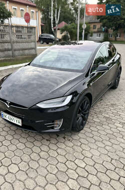 Позашляховик / Кросовер Tesla Model X 2021 в 