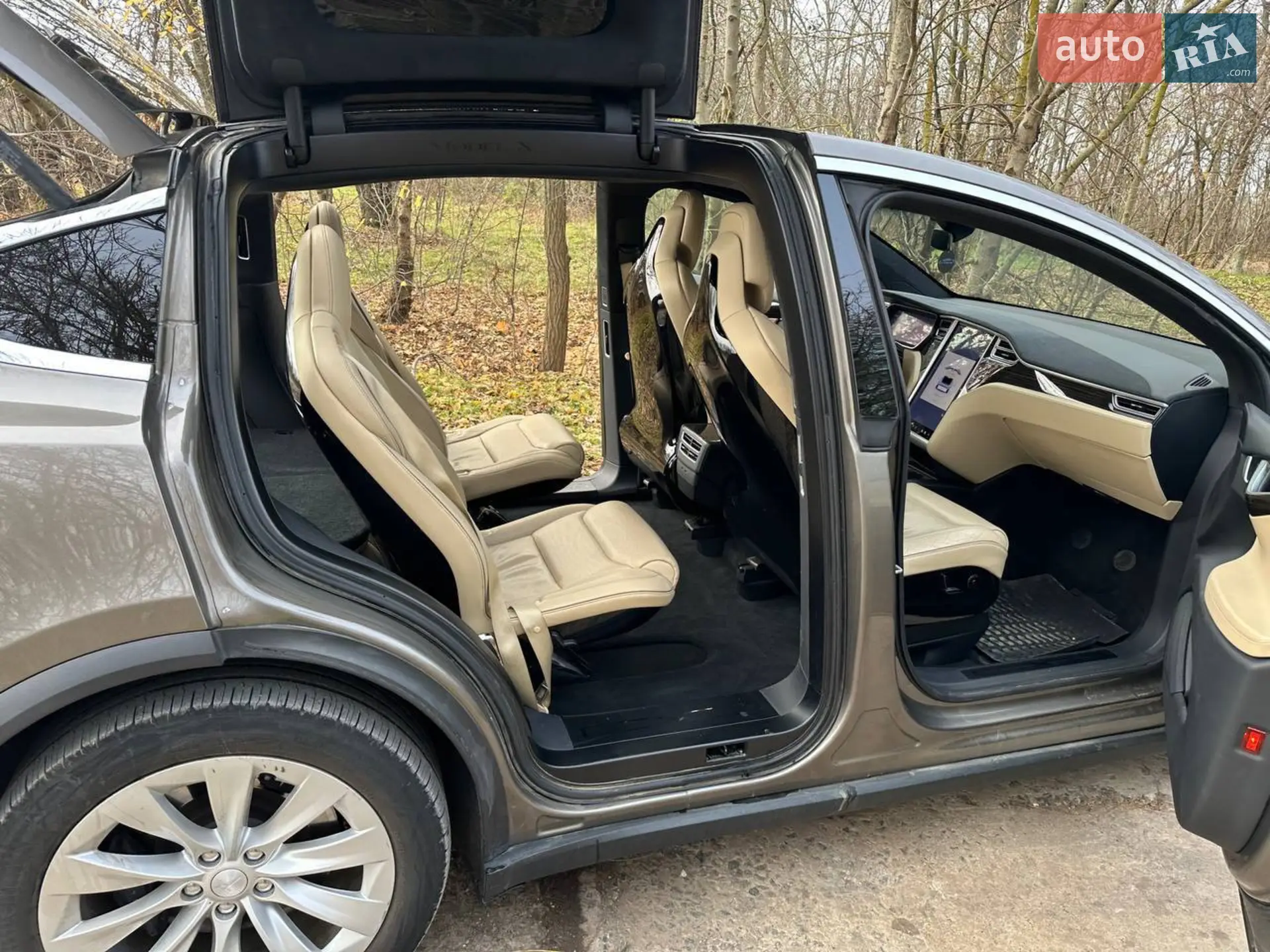 2016 Tesla Model X - мініатюра 13