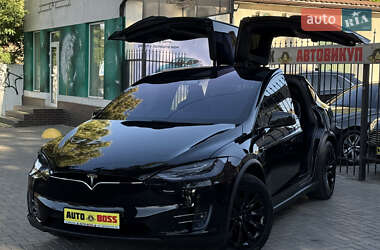 Внедорожник / Кроссовер Tesla Model X 2016 в 