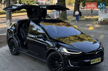 Внедорожник / Кроссовер Tesla Model X 2016 в 