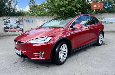 Внедорожник / Кроссовер Tesla Model X 2019 в 