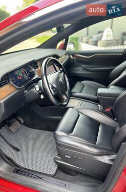 Внедорожник / Кроссовер Tesla Model X 2019 в 
