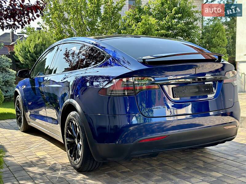 Позашляховик / Кросовер Tesla Model X 2016 в Вінниці фото 18 Позашляховик / Кросовер Tesla Model X 2016 в Вінниці