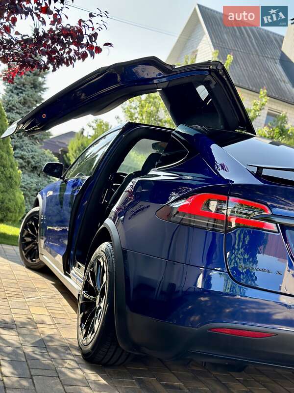 Позашляховик / Кросовер Tesla Model X 2016 в Вінниці фото 22 Позашляховик / Кросовер Tesla Model X 2016 в Вінниці