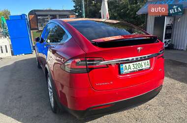 Внедорожник / Кроссовер Tesla Model X 2016 в 