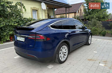 Позашляховик / Кросовер Tesla Model X 2016 в 