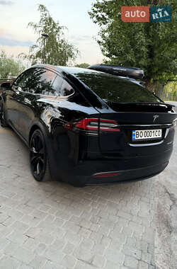 Внедорожник / Кроссовер Tesla Model X 2019 в 