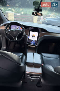 Внедорожник / Кроссовер Tesla Model X 2019 в 