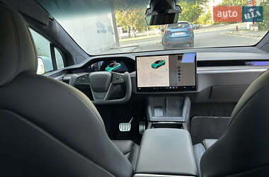 Позашляховик / Кросовер Tesla Model X 2021 в 