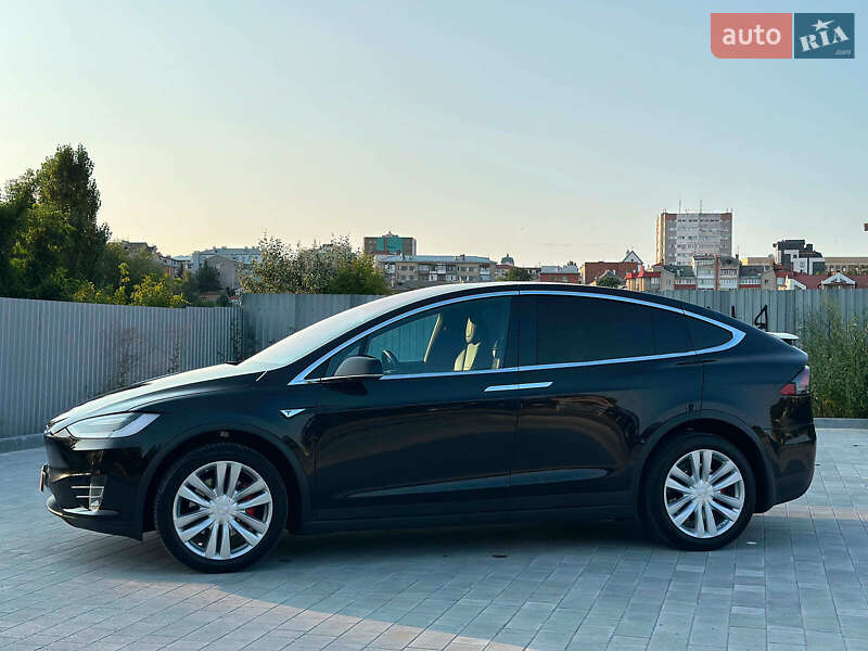Внедорожник / Кроссовер Tesla Model X 2016 в Виннице фото 5 Внедорожник / Кроссовер Tesla Model X 2016 в Виннице