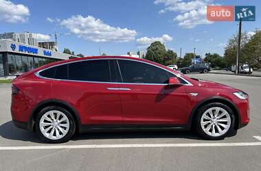 Внедорожник / Кроссовер Tesla Model X 2016 в 