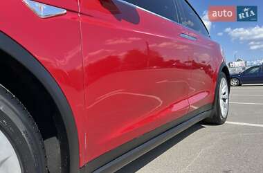 Внедорожник / Кроссовер Tesla Model X 2016 в 