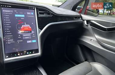 Внедорожник / Кроссовер Tesla Model X 2016 в 