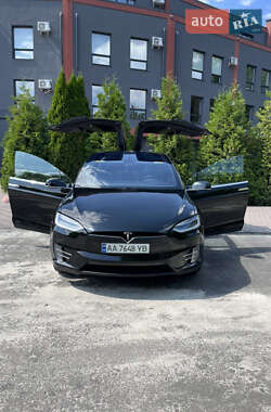 Внедорожник / Кроссовер Tesla Model X 2018 в 