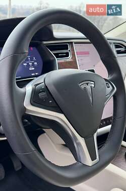 Внедорожник / Кроссовер Tesla Model X 2018 в 