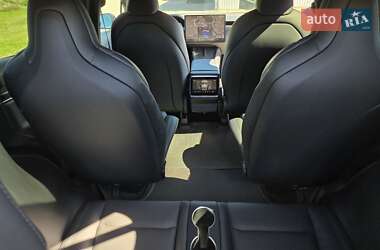 Позашляховик / Кросовер Tesla Model X 2022 в 