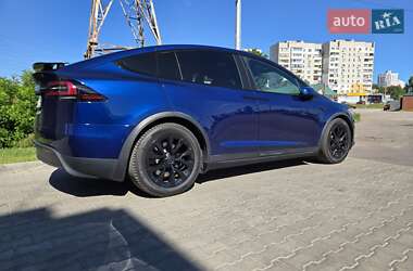Позашляховик / Кросовер Tesla Model X 2022 в 