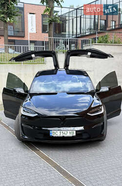 Позашляховик / Кросовер Tesla Model X 2022 в 