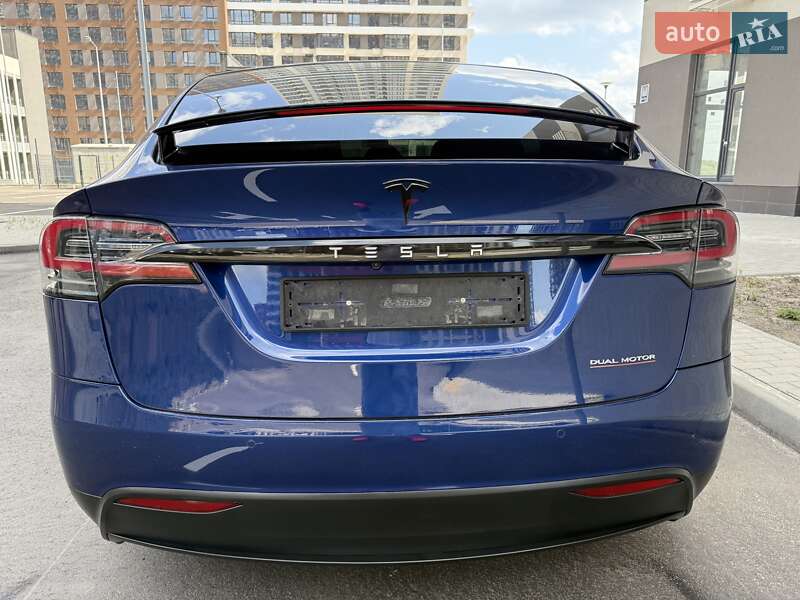 Позашляховик / Кросовер Tesla Model X 2019 в Києві