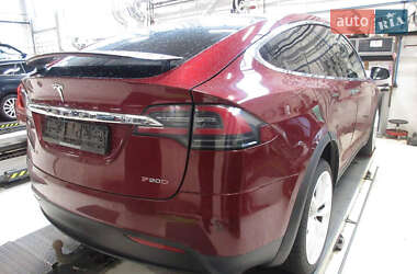 Внедорожник / Кроссовер Tesla Model X 2016 в 