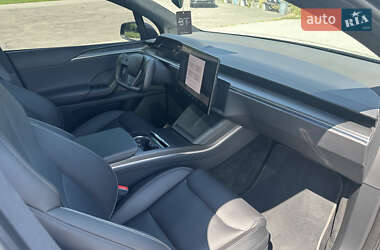 Позашляховик / Кросовер Tesla Model X 2023 в 