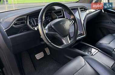 Внедорожник / Кроссовер Tesla Model X 2016 в 