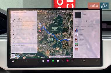 Позашляховик / Кросовер Tesla Model X 2024 в 