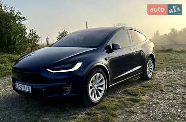 Позашляховик / Кросовер Tesla Model X 2018 в 
