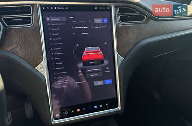 Внедорожник / Кроссовер Tesla Model X 2017 в 