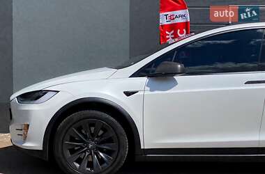 Внедорожник / Кроссовер Tesla Model X 2019 в 