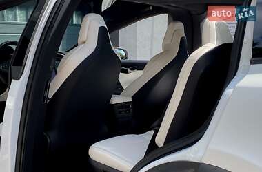 Внедорожник / Кроссовер Tesla Model X 2019 в 