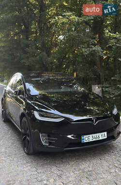 Позашляховик / Кросовер Tesla Model X 2020 в 