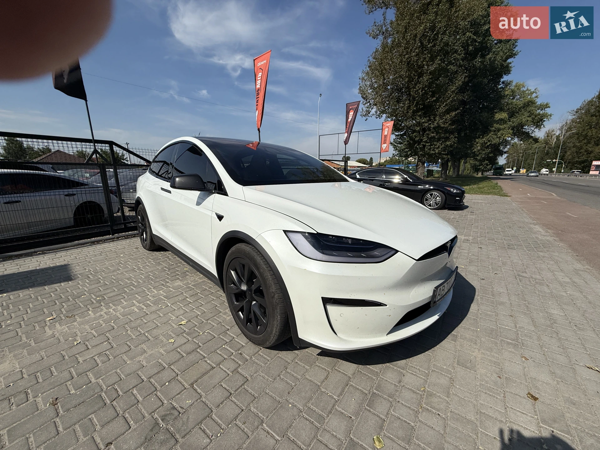 2022 Tesla Model X - мініатюра 2