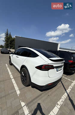 Внедорожник / Кроссовер Tesla Model X 2022 в 
