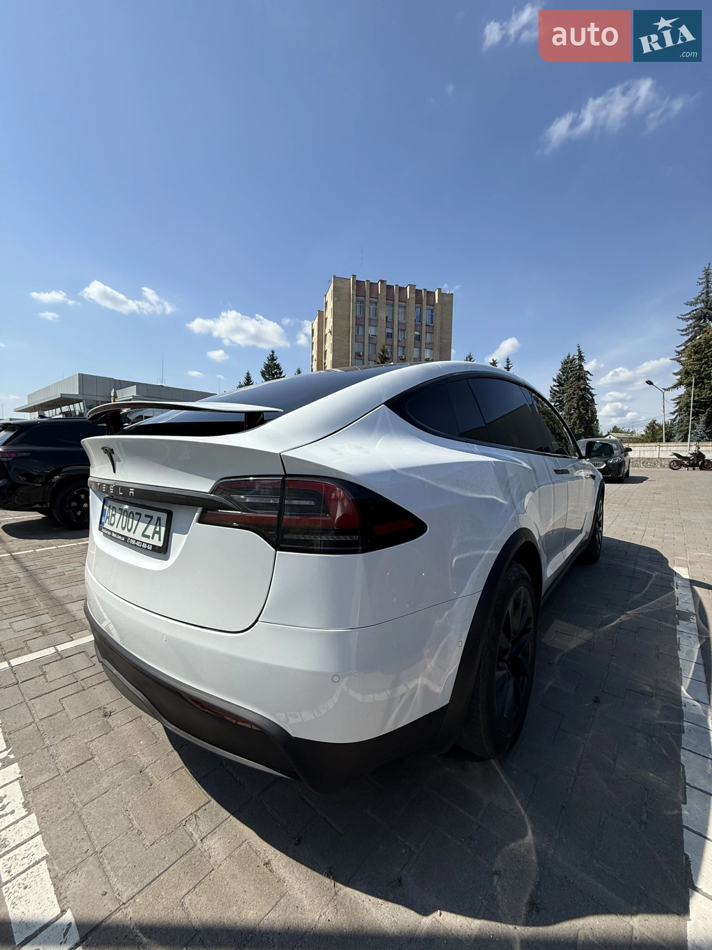 2022 Tesla Model X - мініатюра 14
