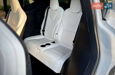 Позашляховик / Кросовер Tesla Model X 2022 в 