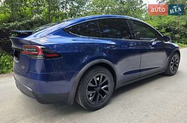 Позашляховик / Кросовер Tesla Model X 2022 в 
